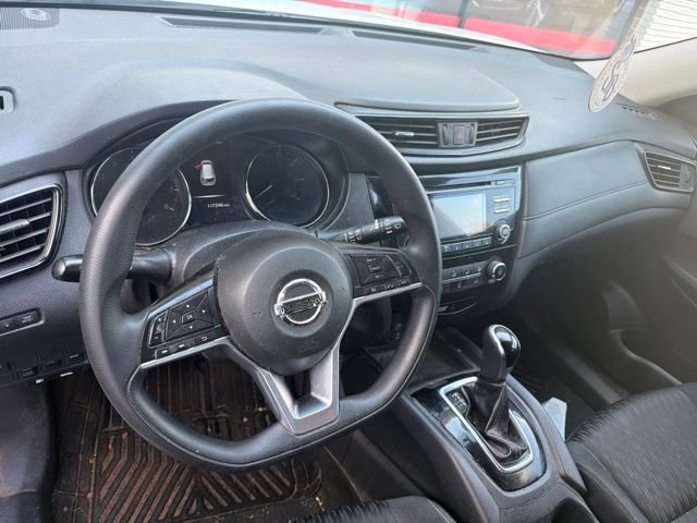 Used 2017 Nissan Rogue S w/ S Appearance Package AWD/4WD image 11