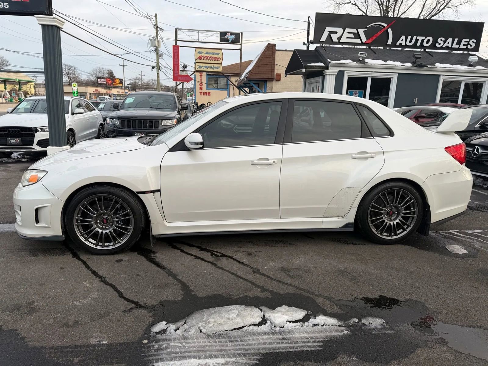 Used 2013 Subaru Impreza WRX STI Limited image 3