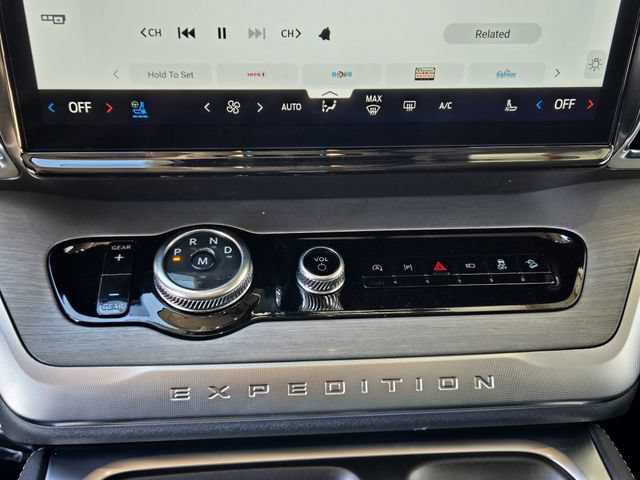 New 2026 Ford Expedition Max Platinum w/ Driver's Package AWD/4WD image 15