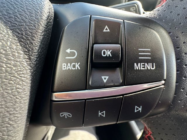 Used 2025 Ford Escape ST-Line Select AWD/4WD image 14