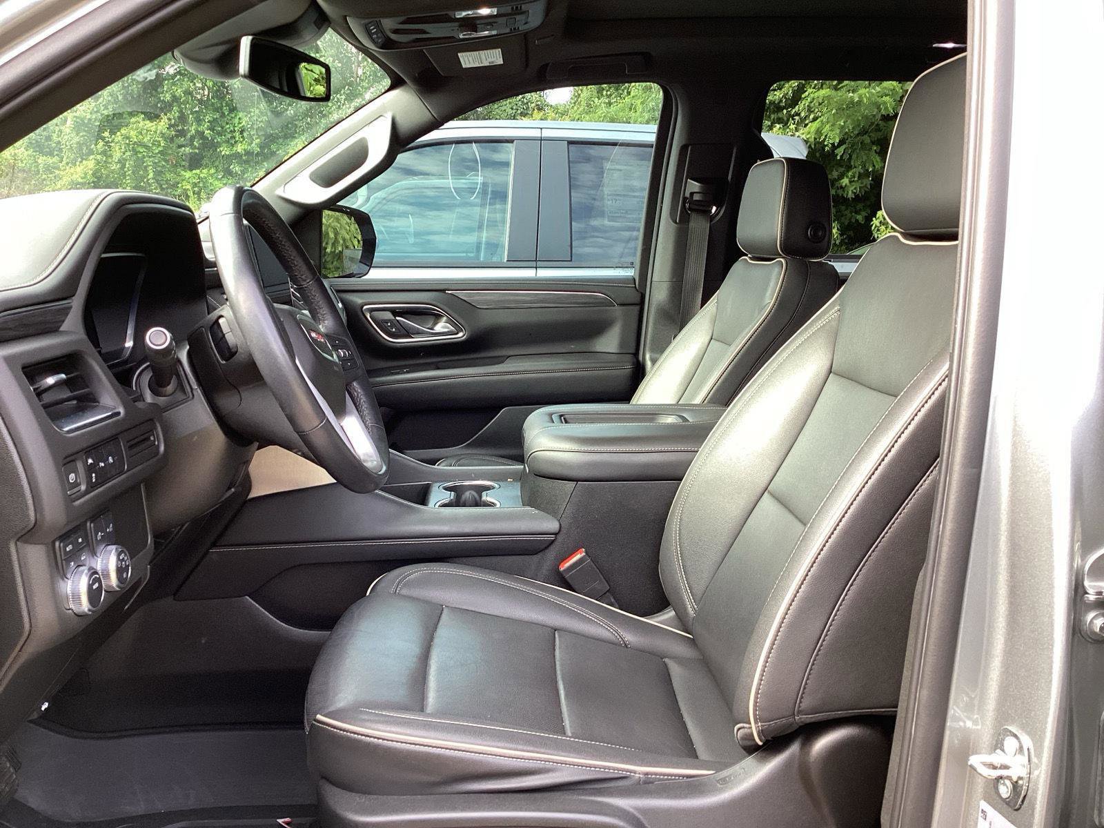 Used 2023 GMC Yukon SLT AWD/4WD image 11