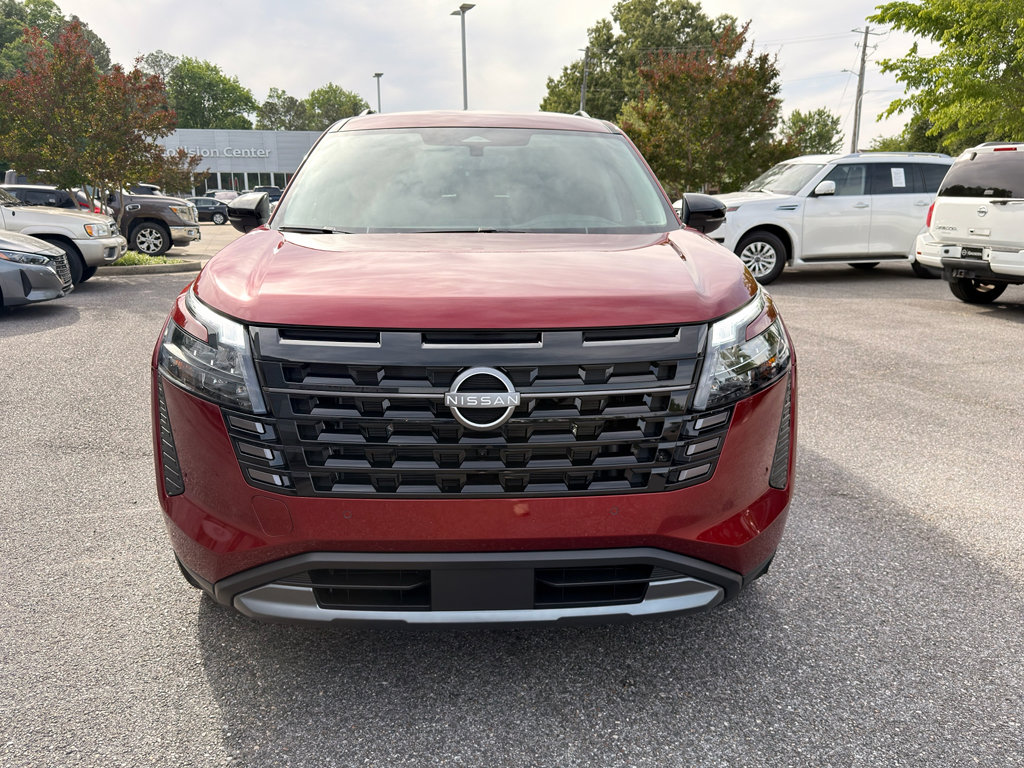 New 2026 Nissan Pathfinder SL image 8