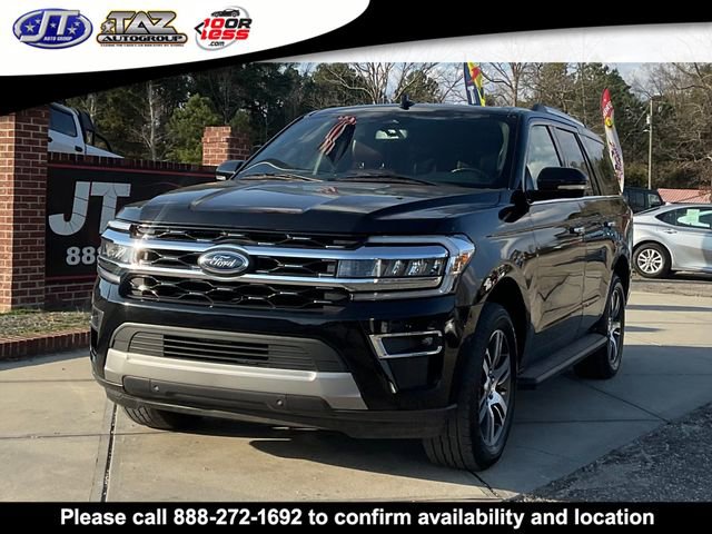 Used 2024 Ford Expedition Limited image 3