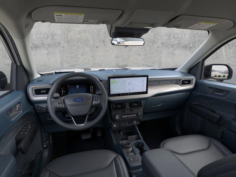 New 2025 Ford Maverick Lariat w/ Black Appearance Package image 9
