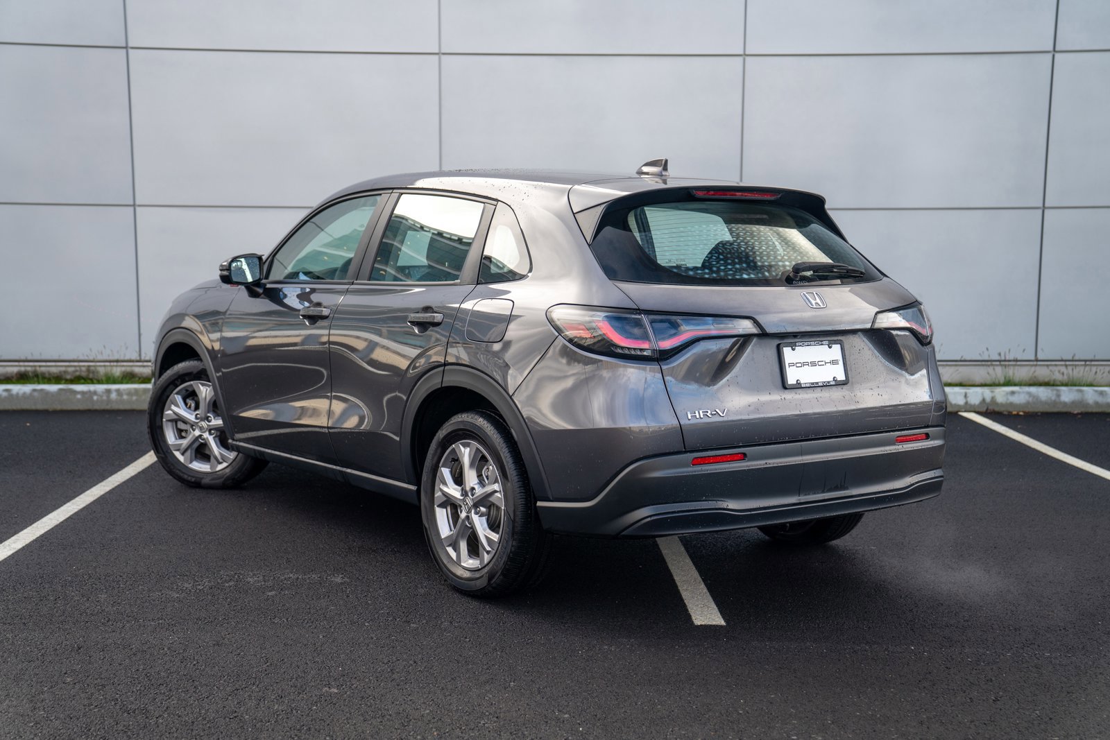 Used 2024 Honda HR-V LX image 3