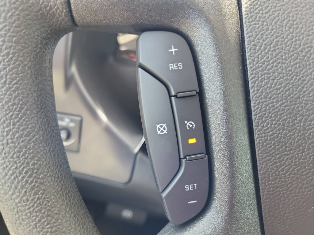 New 2026 Chevrolet Express 3500 w/ Driver Convenience Package RWD image 19