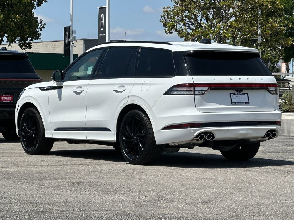 Certified 2025 Lincoln Aviator Reserve w/ Equipment Group 201A AWD/4WD image 5