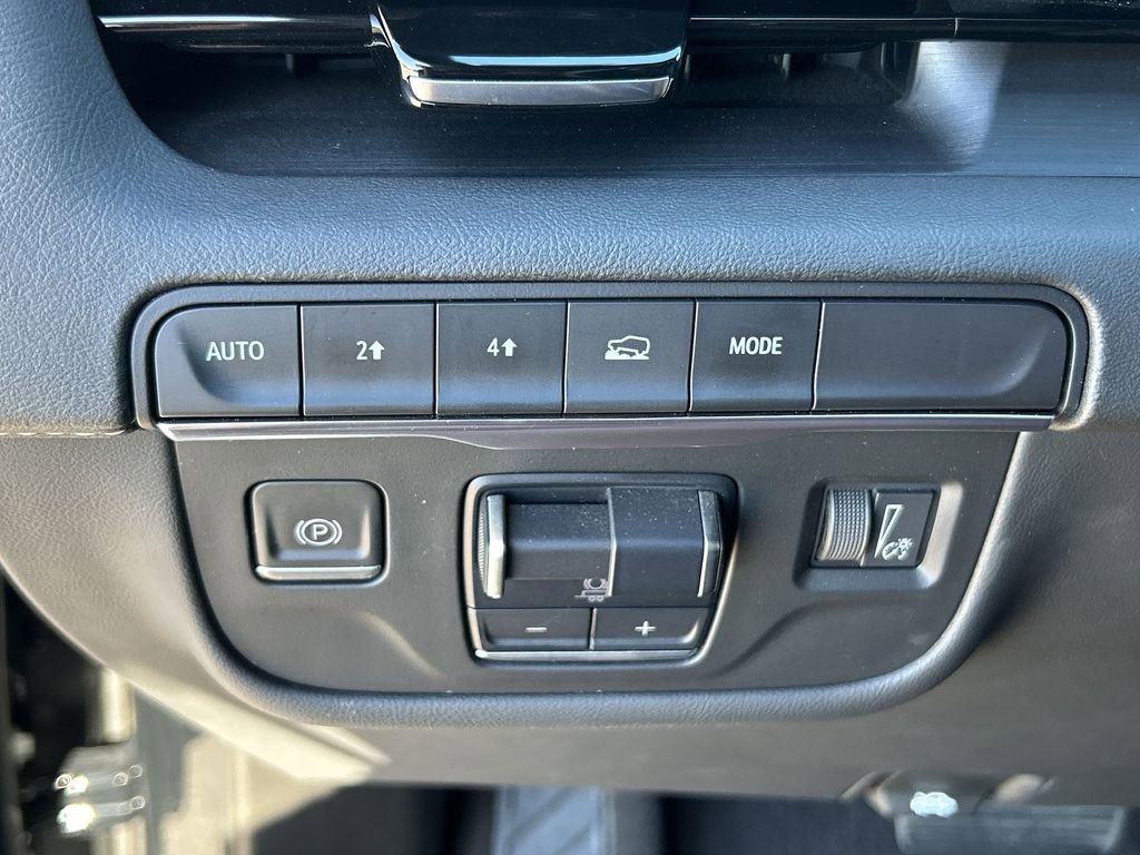 Used 2023 Cadillac Escalade Sport image 18