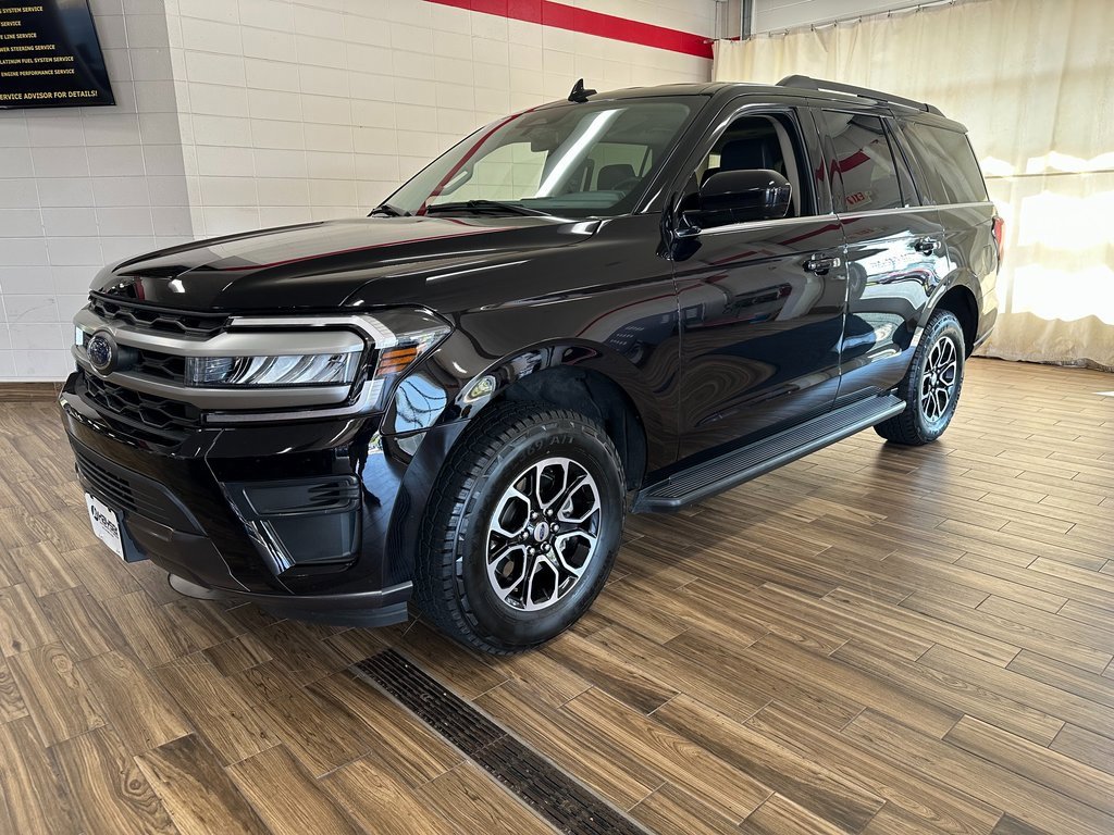 Used 2024 Ford Expedition XLT
