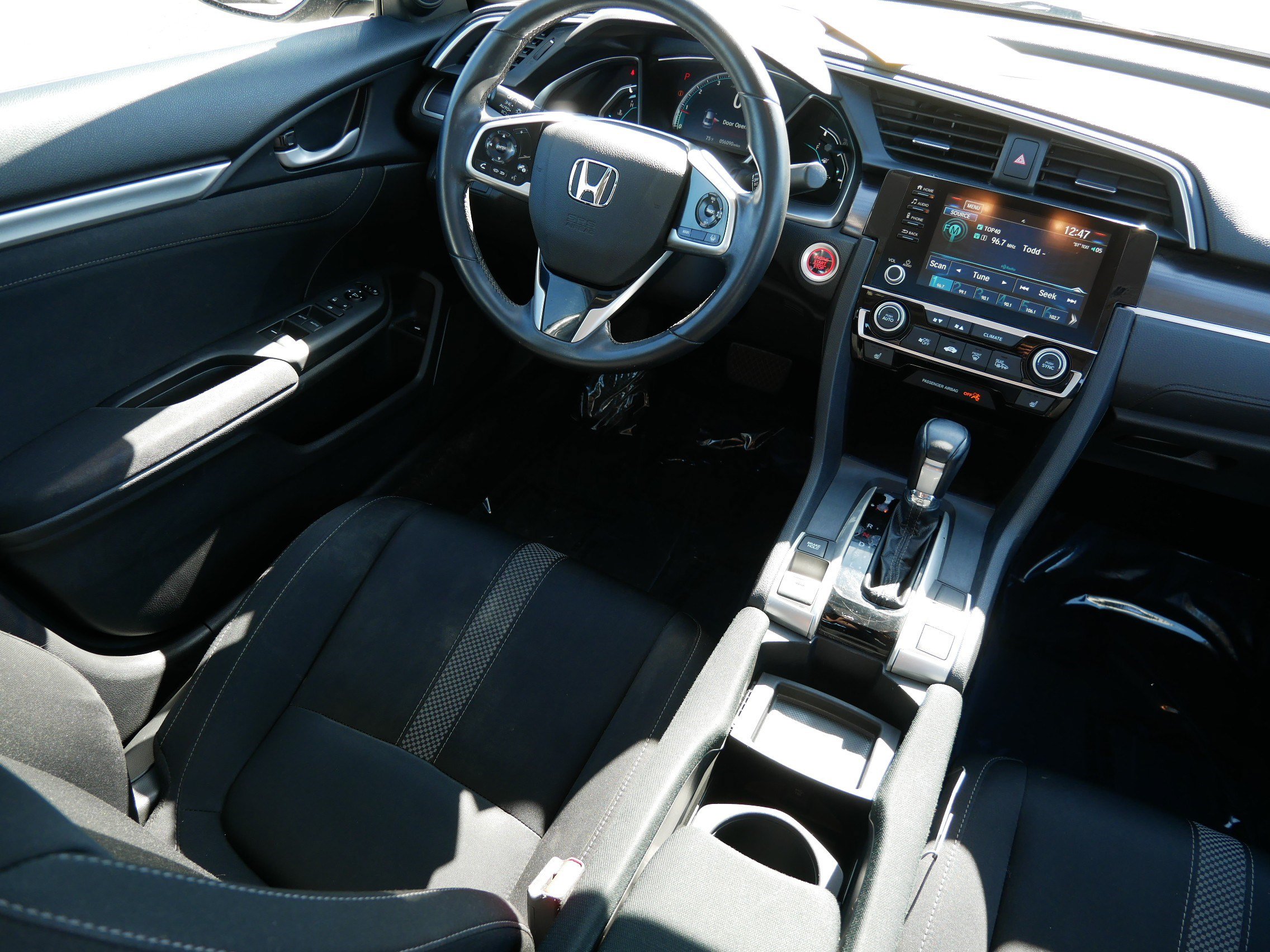Used 2020 Honda Civic EX image 9