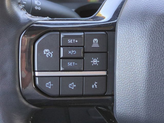 Used 2023 Ford F150 Lightning Platinum image 24