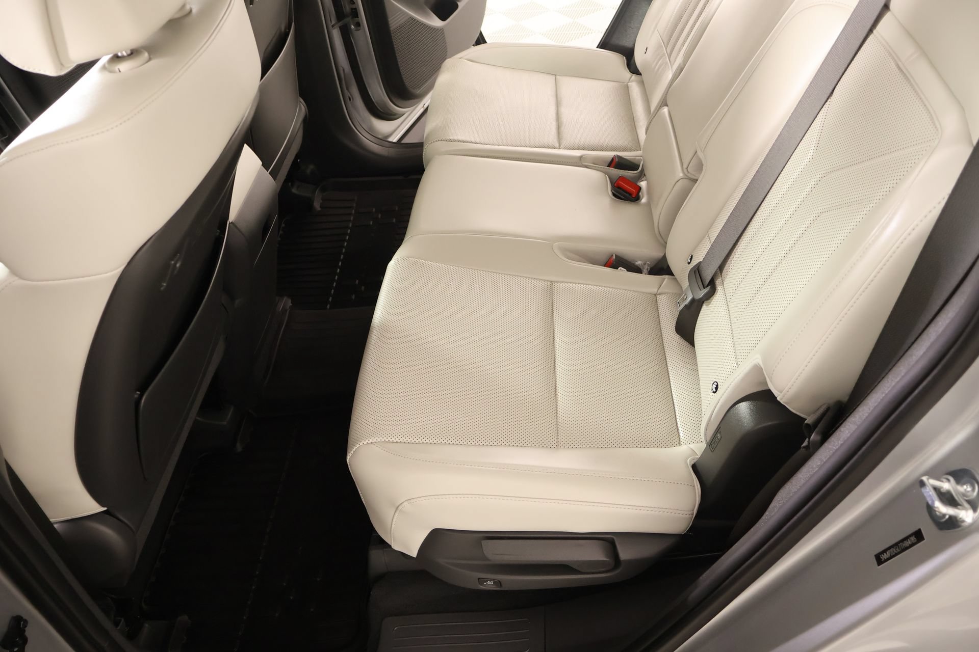 Certified 2026 Hyundai Santa Fe SEL AWD/4WD image 11