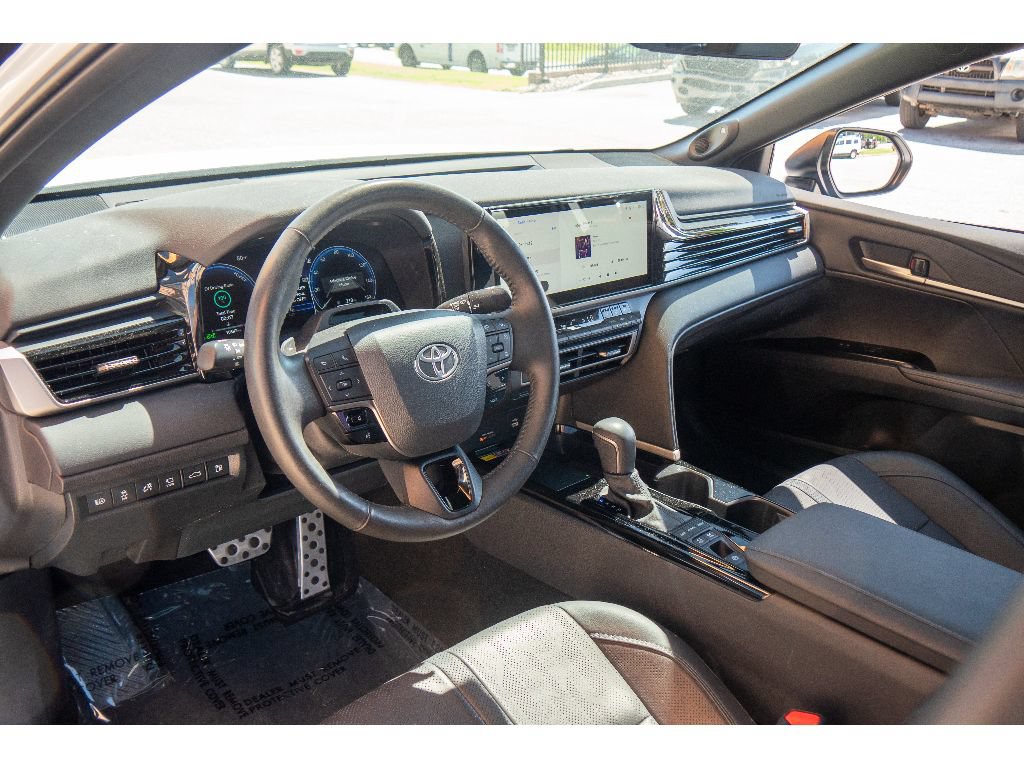 Used 2025 Toyota Camry XSE w/ Premium Plus Package AWD/4WD image 13