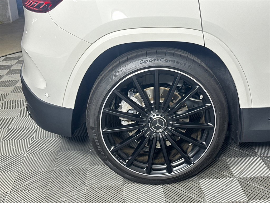 Certified 2025 Mercedes-Benz GLA 35 AMG 4MATIC image 19