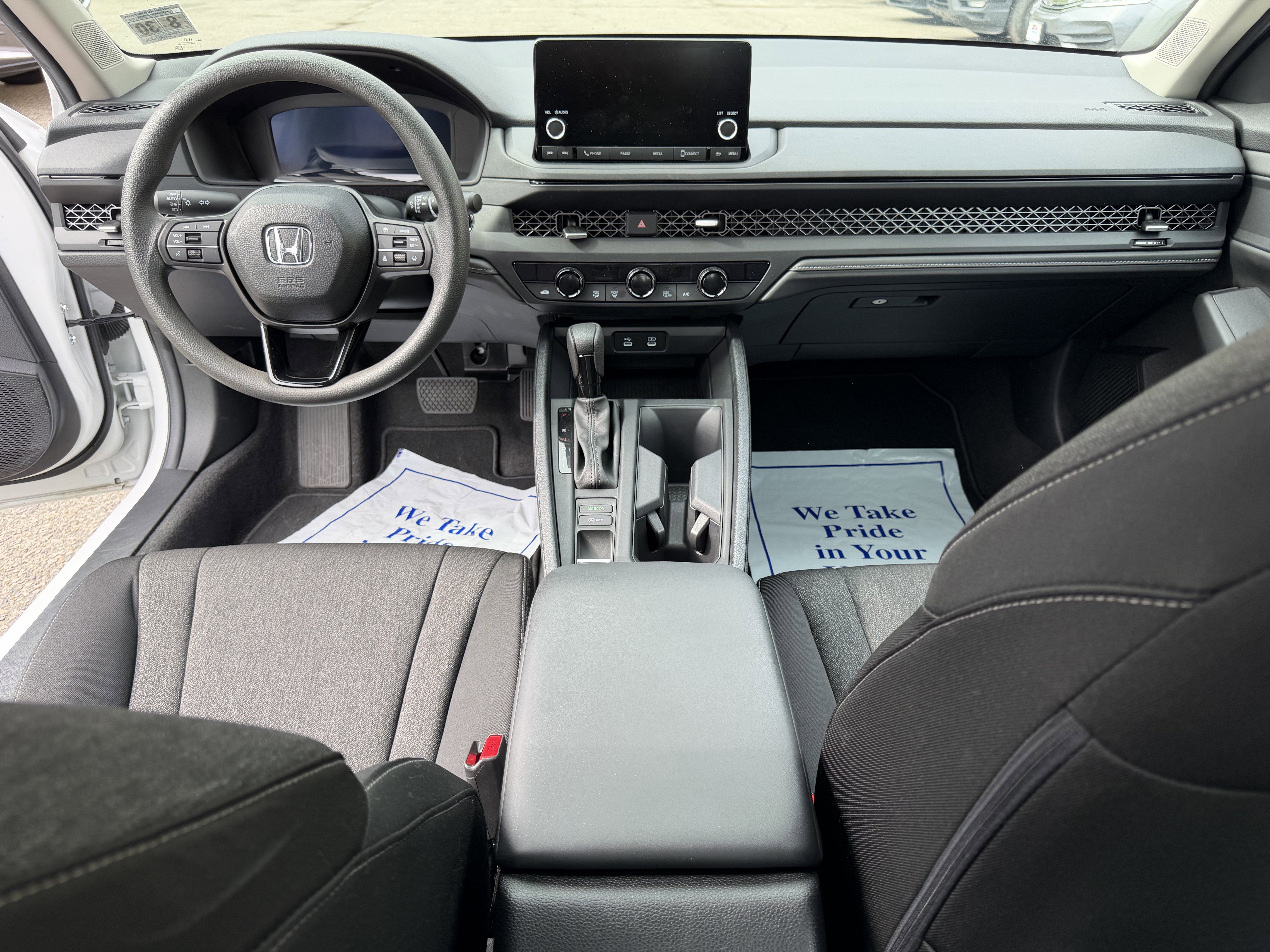 Certified 2025 Honda Accord SE image 19
