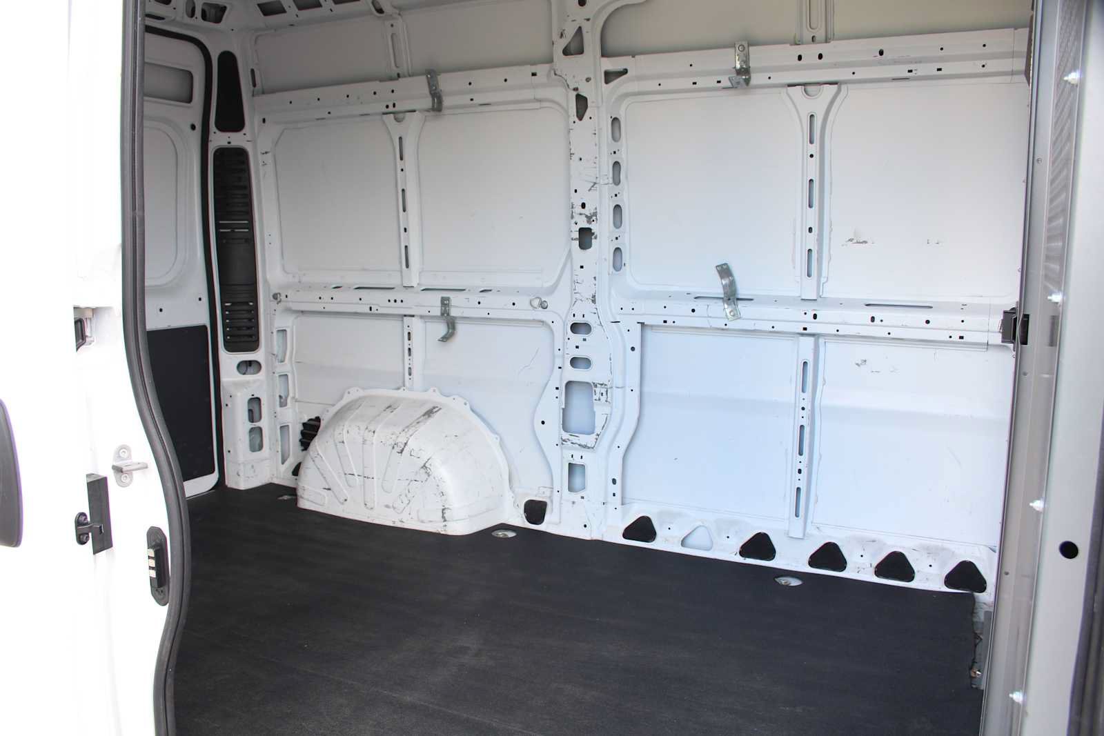 Used 2019 RAM ProMaster 1500 w/ Interior Convenience Group FWD image 21