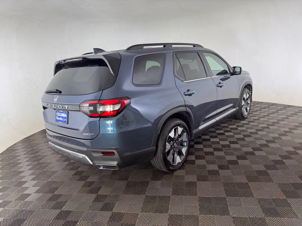 Used 2026 Honda Pilot Touring image 7