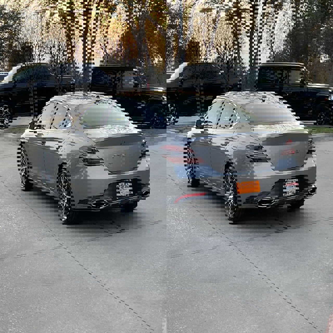 Used 2025 Genesis G70 2.5T image 4