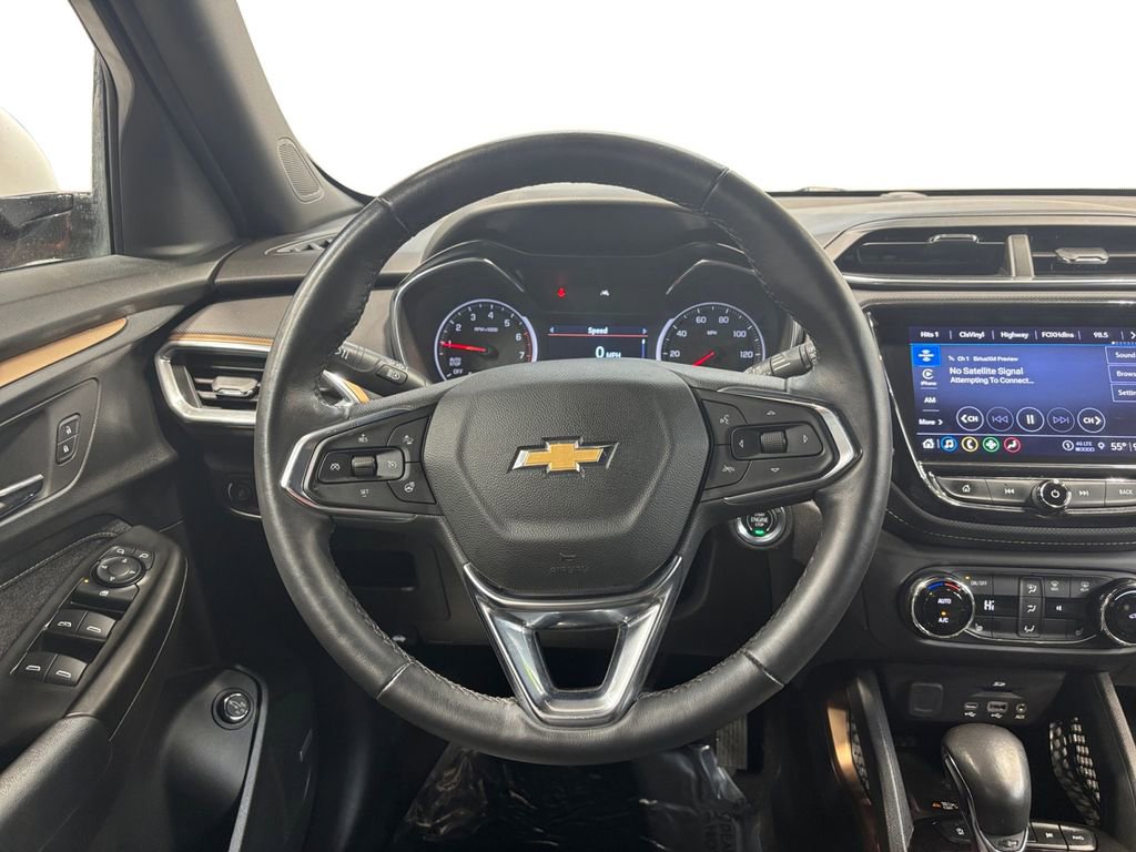 Used 2023 Chevrolet TrailBlazer ACTIV w/ Sun and Liftgate Package AWD/4WD image 12