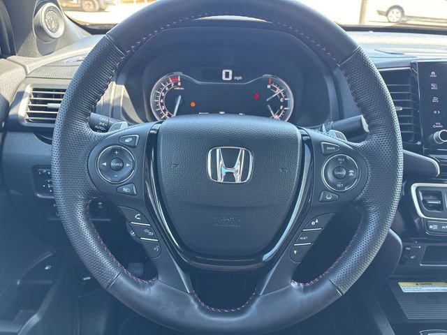 Used 2023 Honda Ridgeline Black Edition image 5