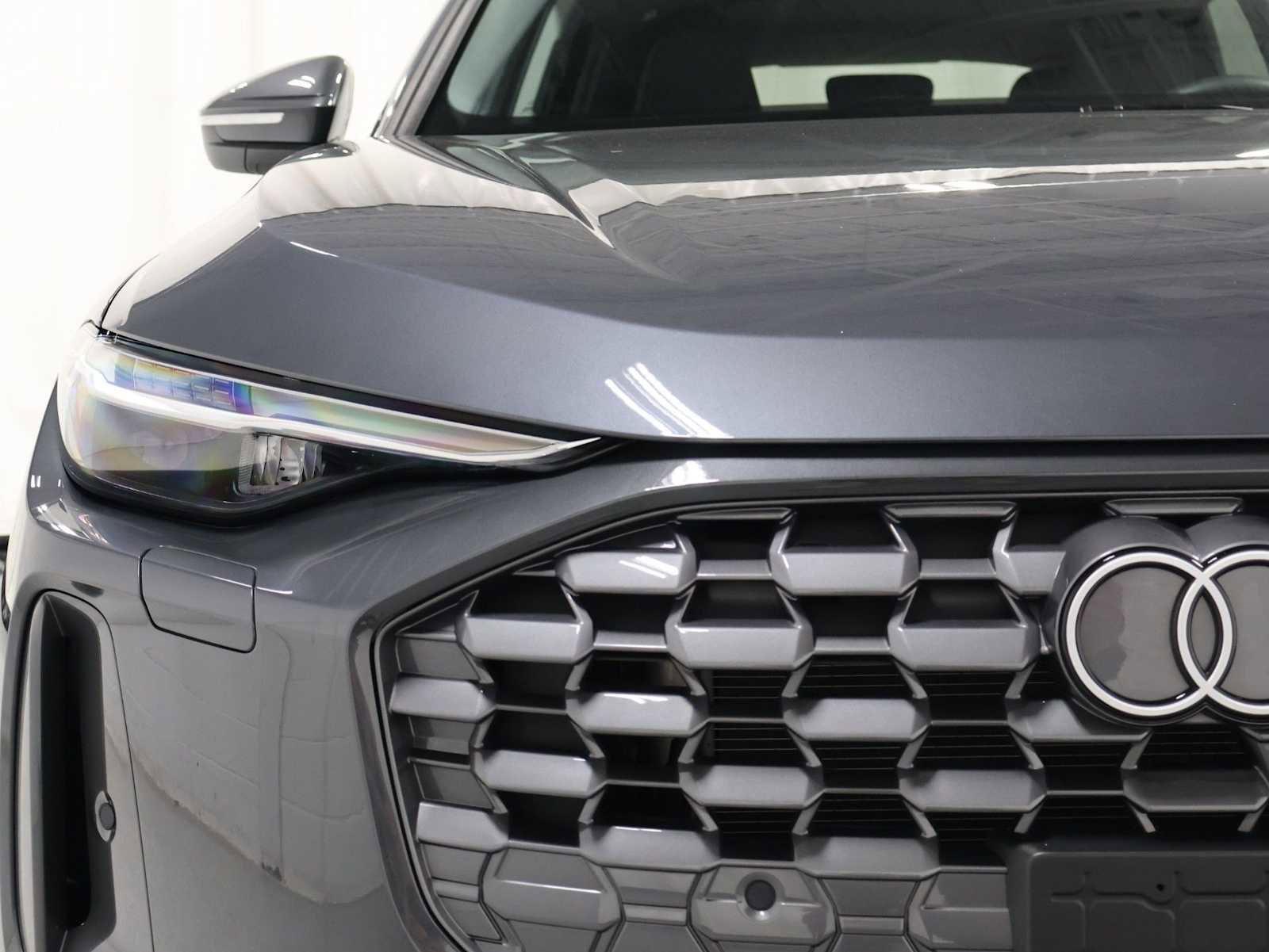 Certified 2025 Audi Q5 Prestige AWD/4WD image 15
