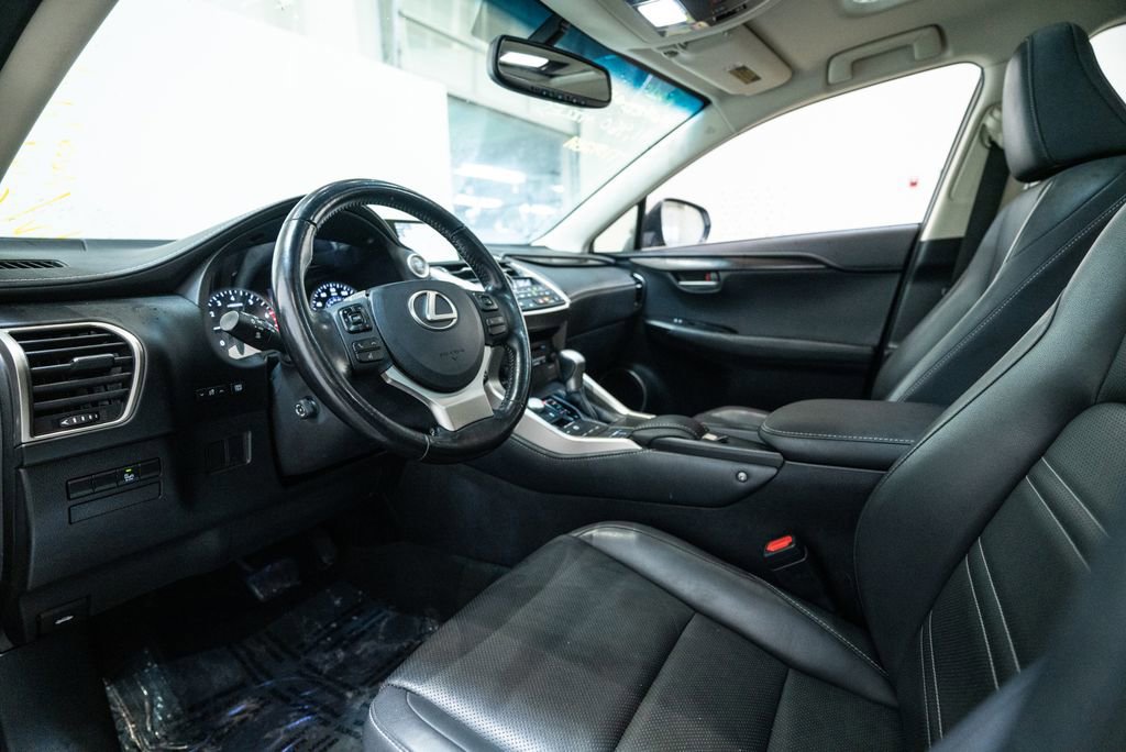 Used 2016 Lexus NX 200t FWD image 4