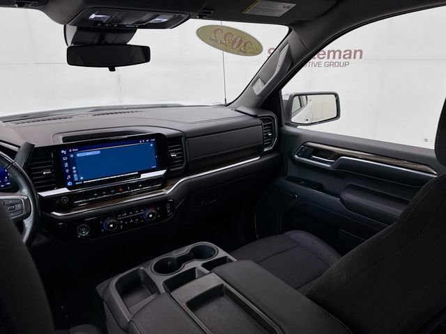 Used 2022 Chevrolet Silverado 1500 LT image 26