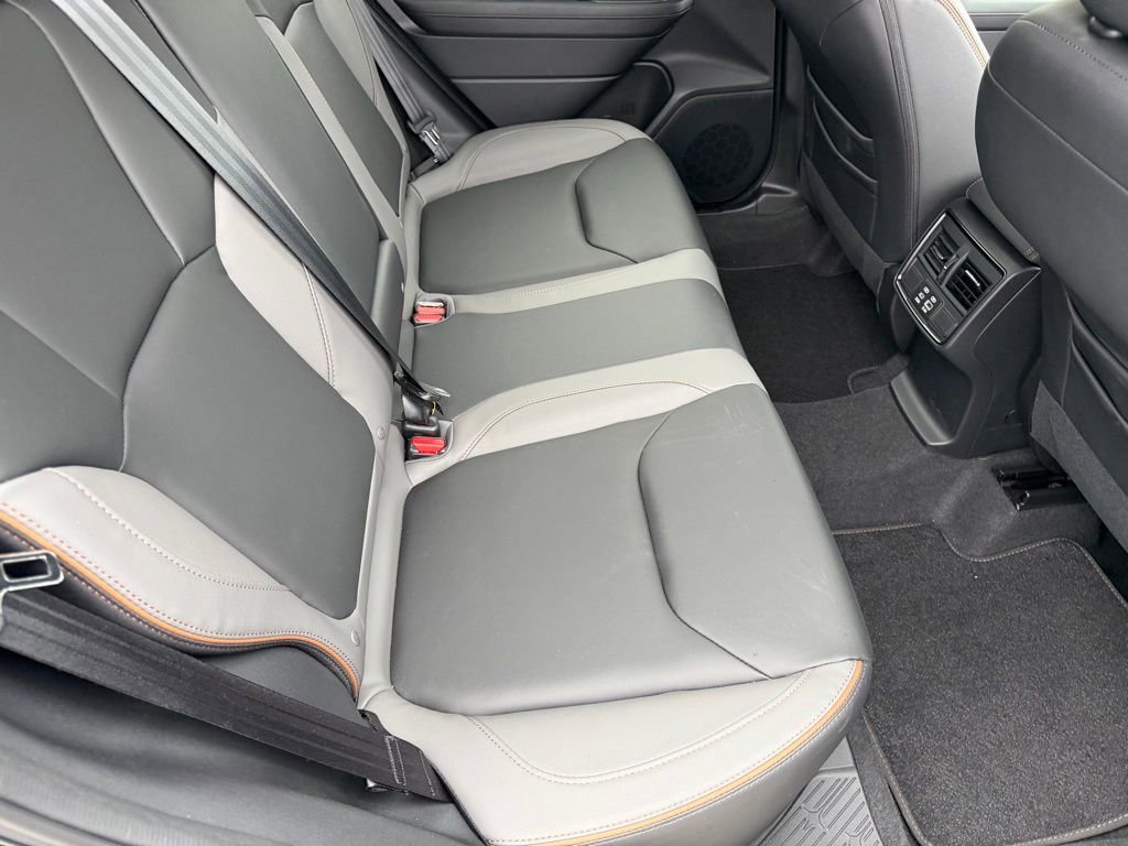 Used 2025 Subaru Forester Sport w/ Protection Package image 18