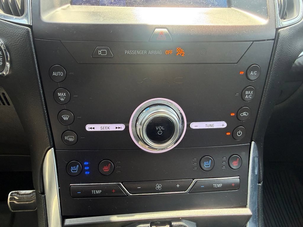 Used 2020 Ford Edge ST w/ Equipment Group 401A AWD/4WD image 30