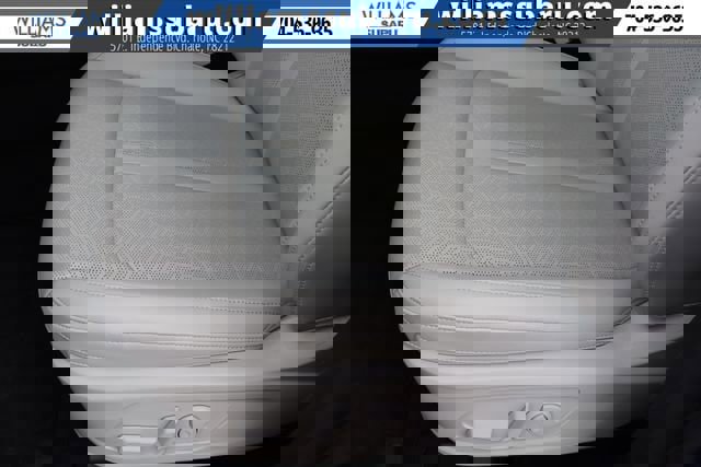 Used 2023 Kia Sorento S w/ Panoramic Sunroof Package image 19