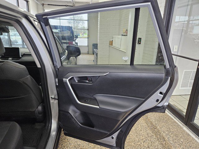 Used 2023 Toyota RAV4 LE image 15