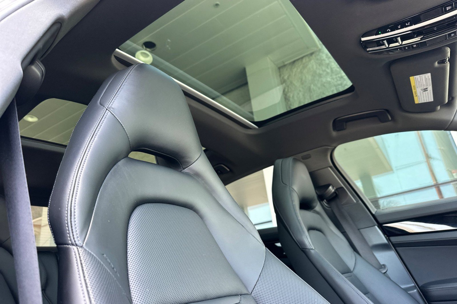 Certified 2023 Porsche Panamera 4S AWD/4WD image 17