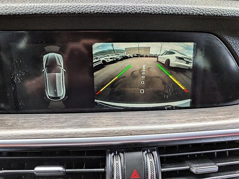 Used 2020 Alfa Romeo Stelvio Ti w/ Active Blind Spot Package AWD/4WD image 24