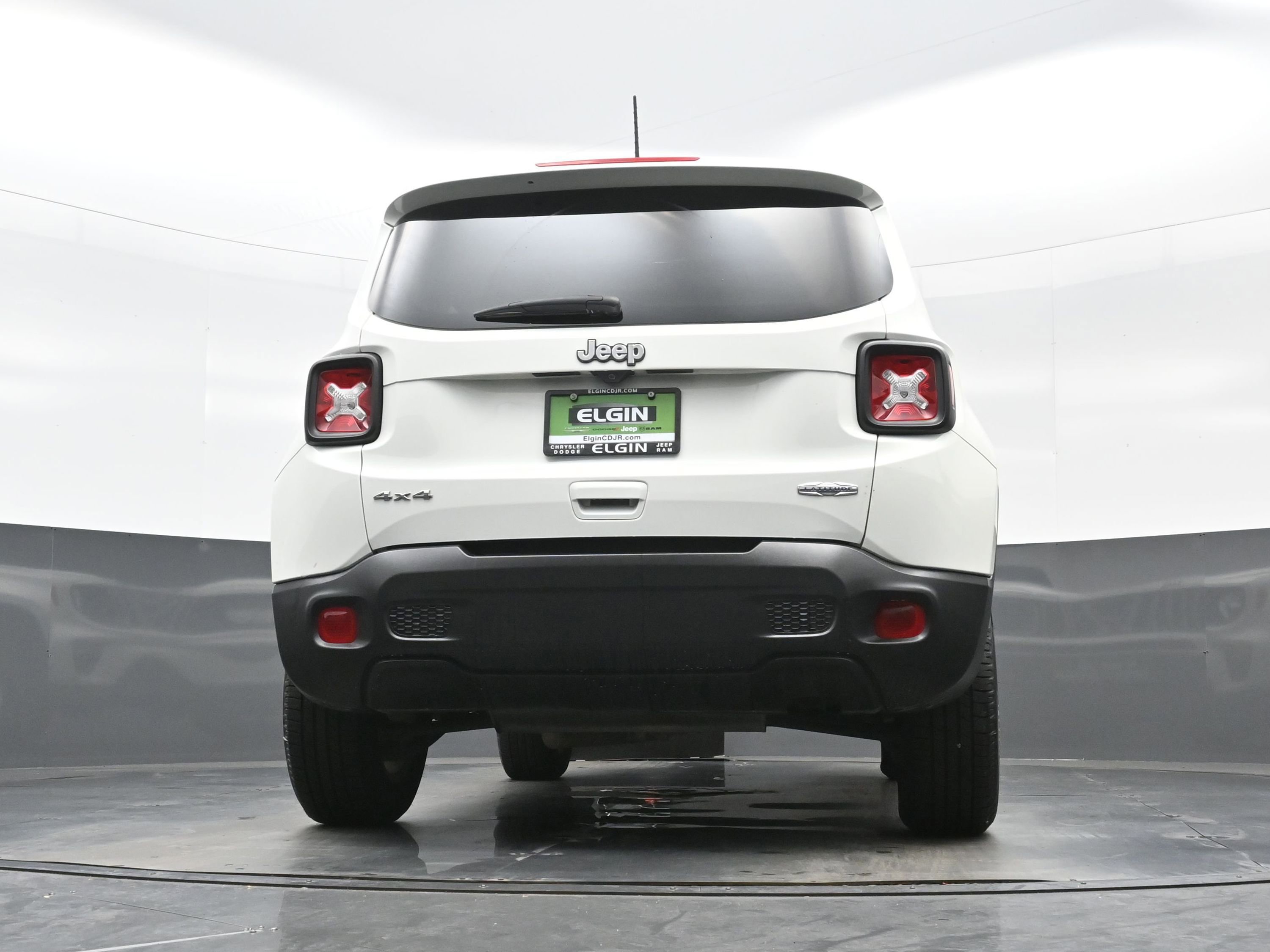 Used 2022 Jeep Renegade Latitude AWD/4WD image 27