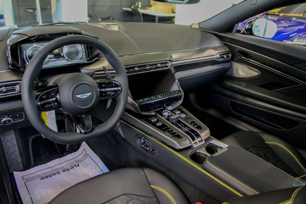 New 2026 Aston Martin Vanquish RWD image 8
