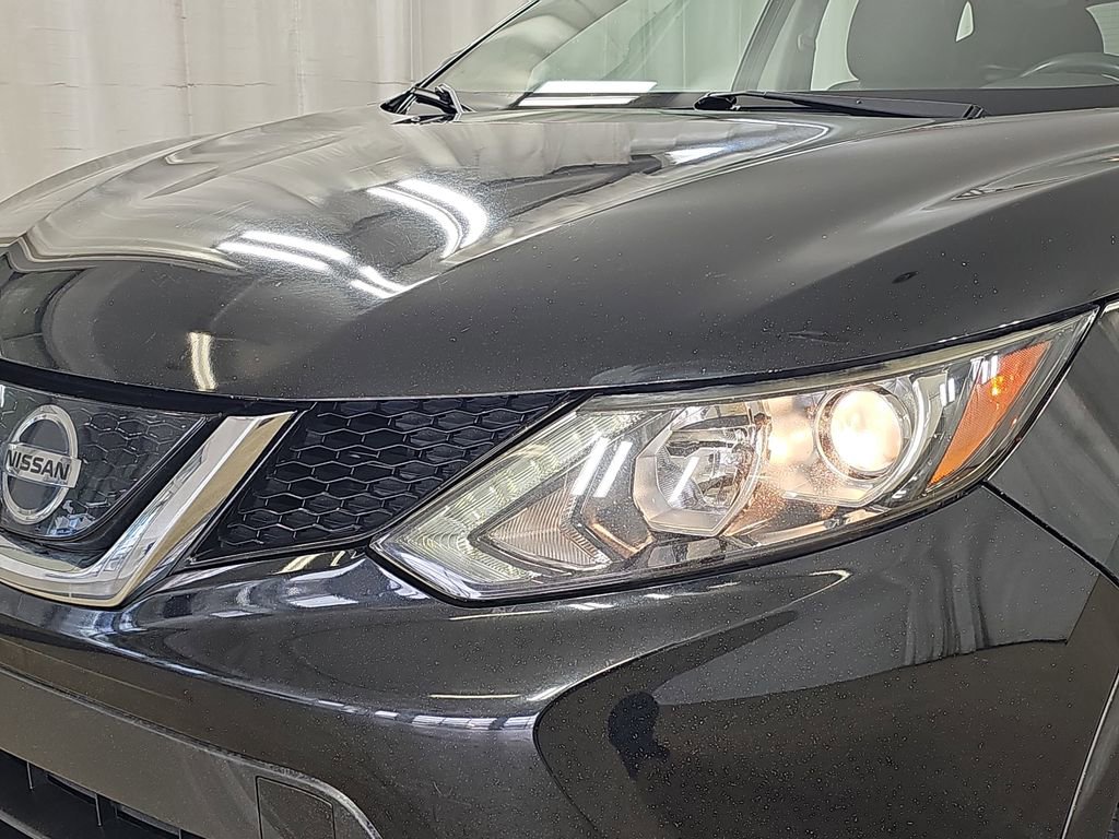 Used 2019 Nissan Rogue Sport SV image 35