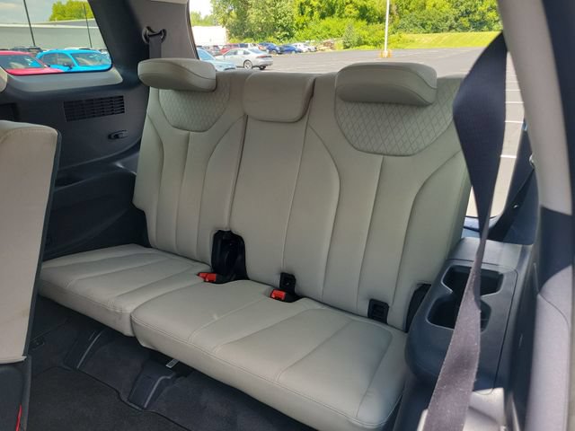 Used 2022 Hyundai Palisade SEL w/ 8P Bench Seat Package AWD/4WD image 39