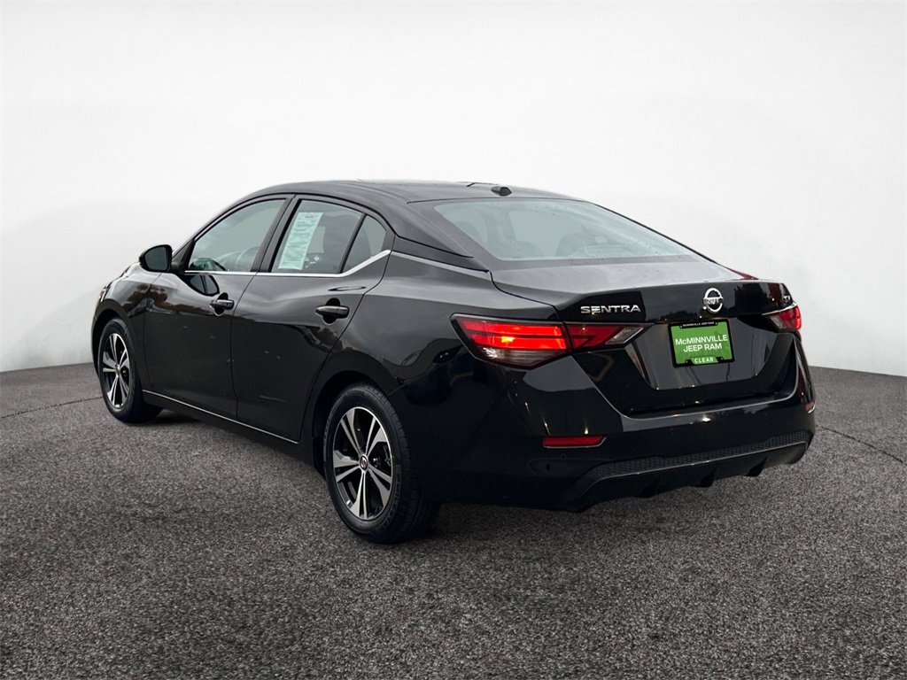 Used 2021 Nissan Sentra SV image 3