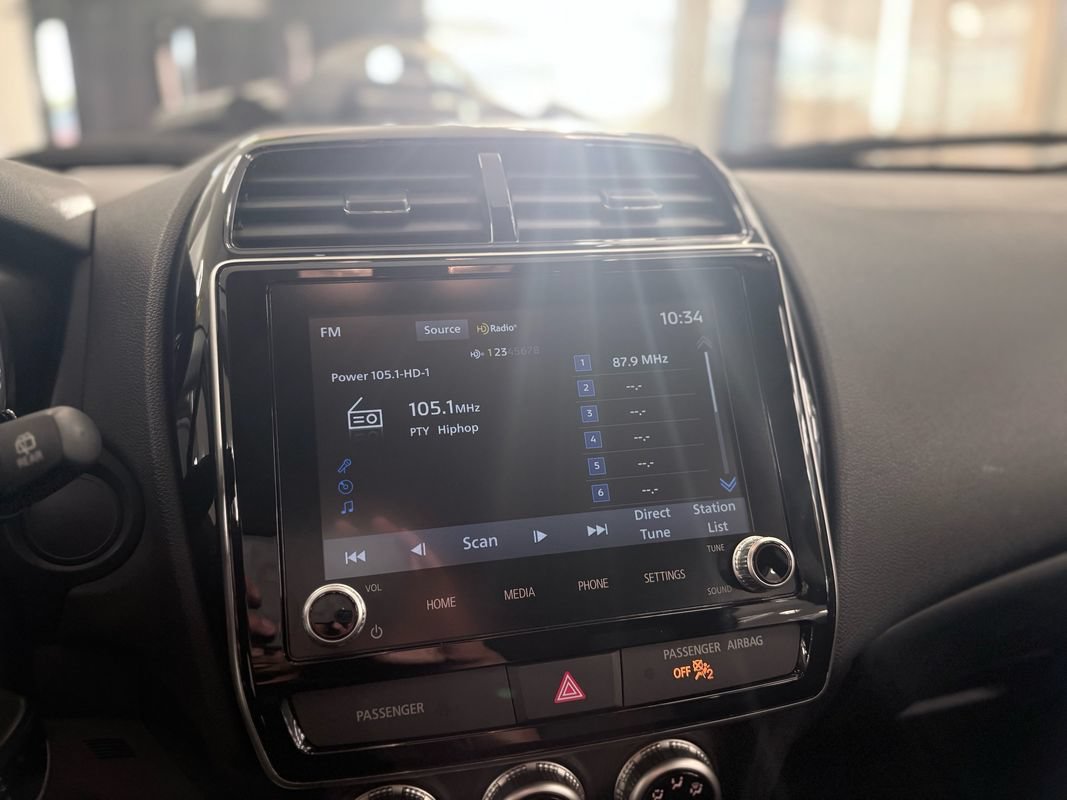 Used 2026 Mitsubishi Outlander Sport LE AWD/4WD image 28