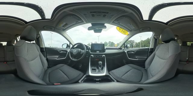 Used 2019 Toyota RAV4 XLE w/ Convenience Package FWD image 22