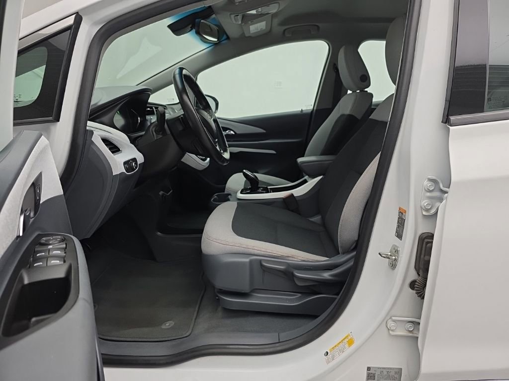 Used 2020 Chevrolet Bolt LT FWD image 13
