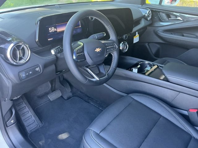 Used 2026 Chevrolet Blazer EV LT AWD/4WD image 17