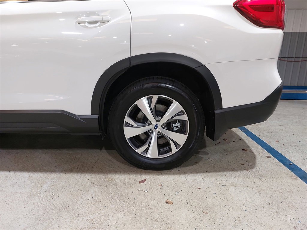 Certified 2025 Subaru Ascent Premium w/ Premium Package image 33