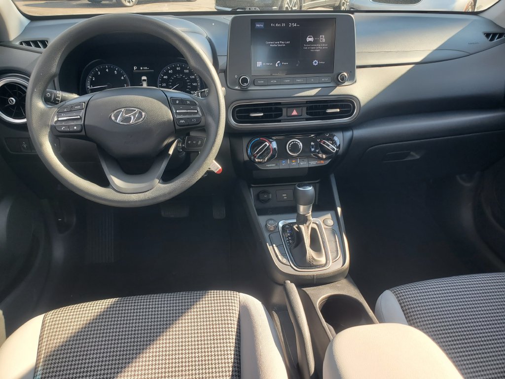 Used 2022 Hyundai Kona SE AWD/4WD image 21