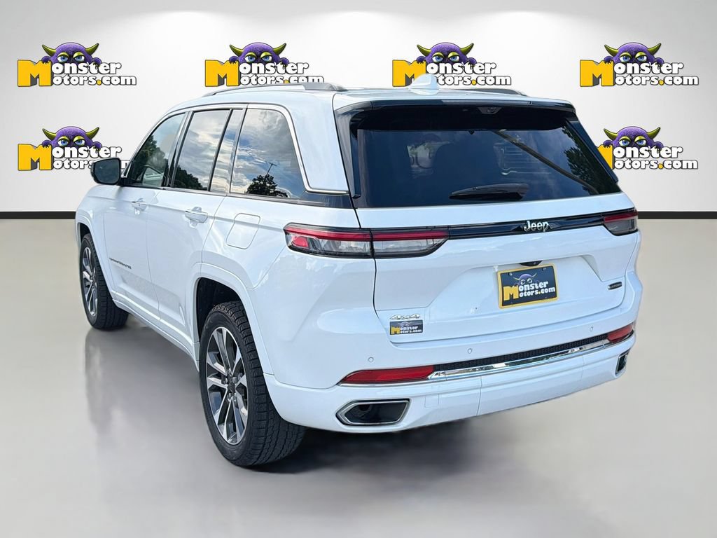 Used 2022 Jeep Grand Cherokee Overland w/ Luxury Tech Group IV AWD/4WD image 7