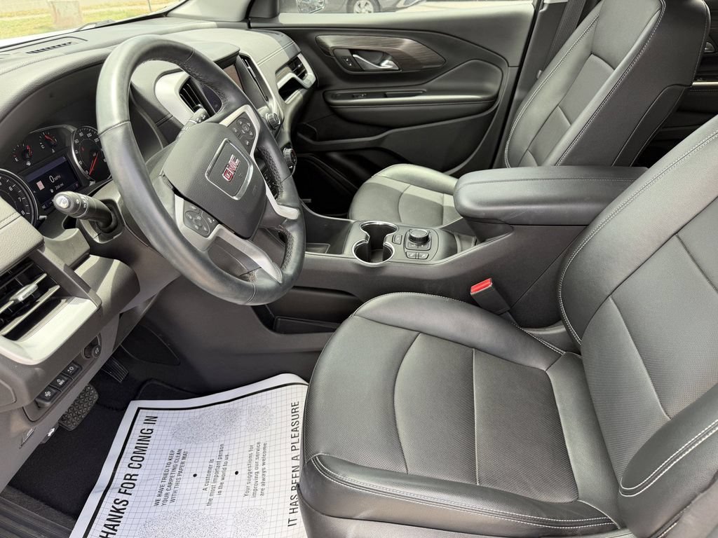 Used 2023 GMC Terrain SLT w/ Infotainment Package II FWD image 11