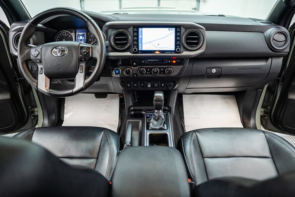 Used 2023 Toyota Tacoma TRD Sport w/ TRD Premium Sport Package AWD/4WD image 21