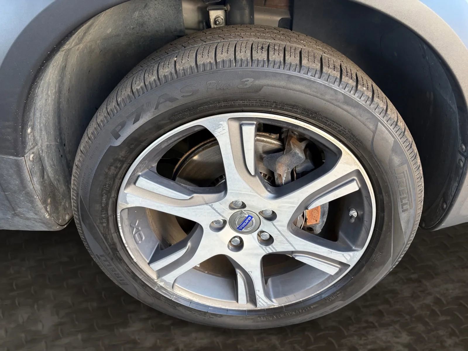 Used 2012 Volvo XC70 T6 image 40