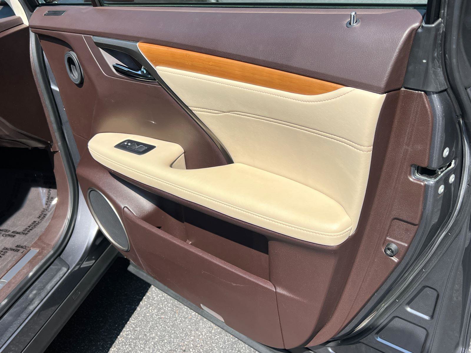 Used 2017 Lexus RX 350 FWD w/ Premium Package image 15