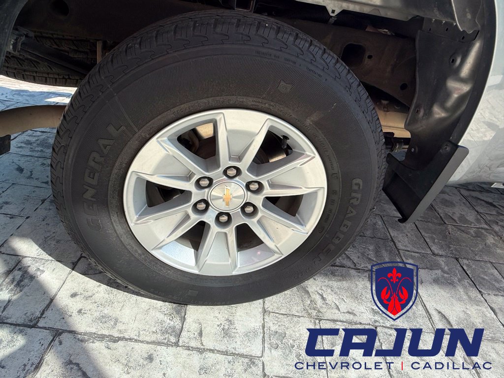 Used 2025 Chevrolet Silverado 1500 LT RWD image 39